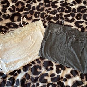Bundle - 2 lace tanktop